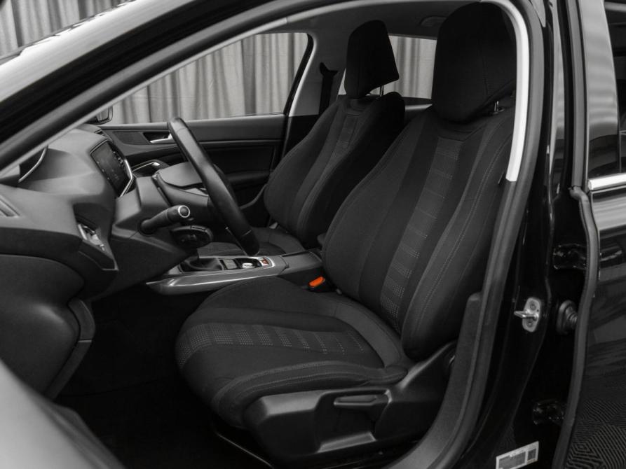 Peugeot 308 II Москва  - изображение 9