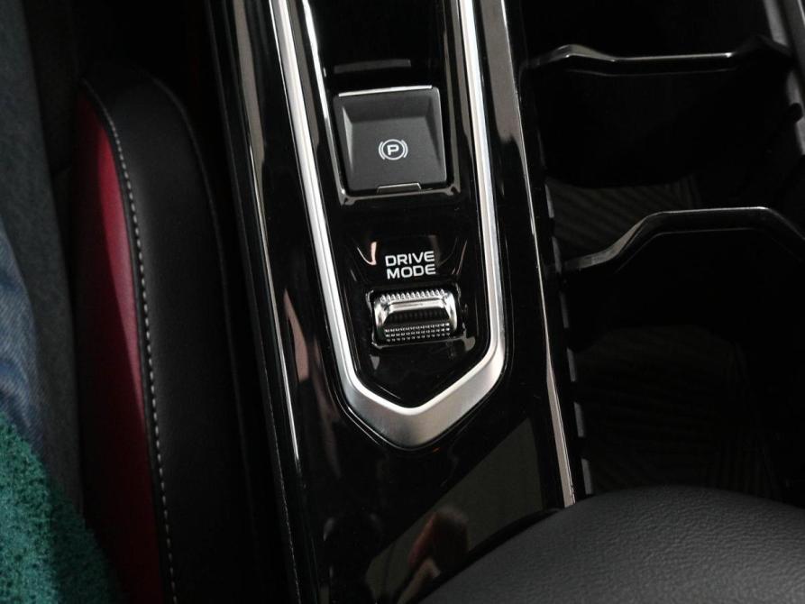 Geely Coolray I Рестайлинг Ростов-на-Дону  - изображение 17