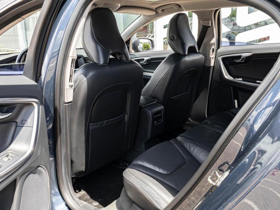 Volvo S60 II Краснодар  - изображение 11