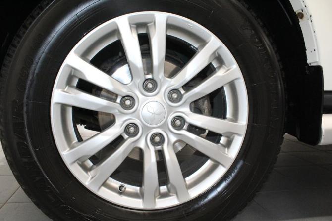 Mitsubishi Pajero IV Рестайлинг 1 с пробегом 2011 года, цена 1 819 000 рублей, 319213 км, внедорожник, Автокод Объявления