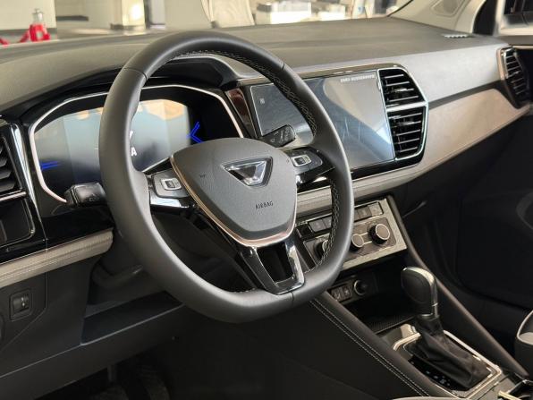 Jetta VS7 I Рестайлинг 1 с пробегом 2023 года, цена 2 450 000 рублей, 5 км, внедорожник, Автокод Объявления