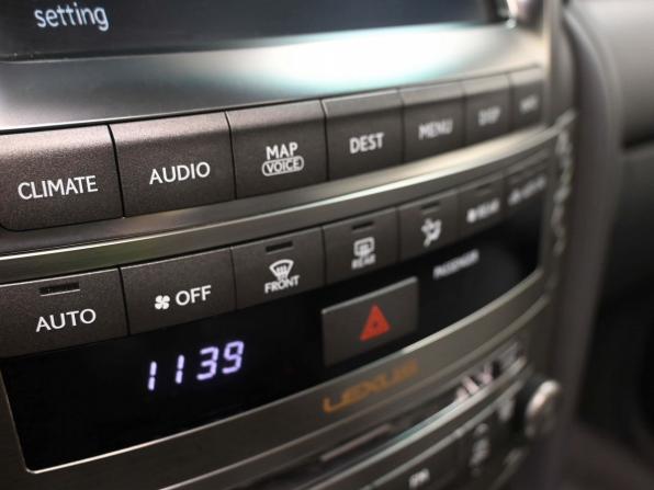 Lexus LX III с пробегом 2008 года, цена 3 499 000 рублей, 223691 км, внедорожник, Автокод Объявления