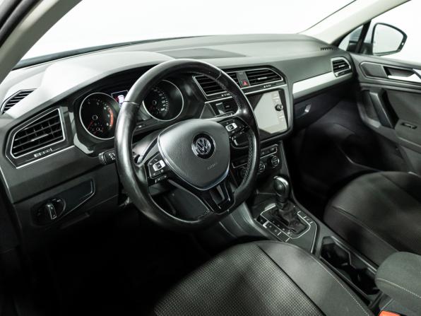 Volkswagen Tiguan II с пробегом 2019 года, цена 2 049 700 рублей, 128583 км, внедорожник, Автокод Объявления
