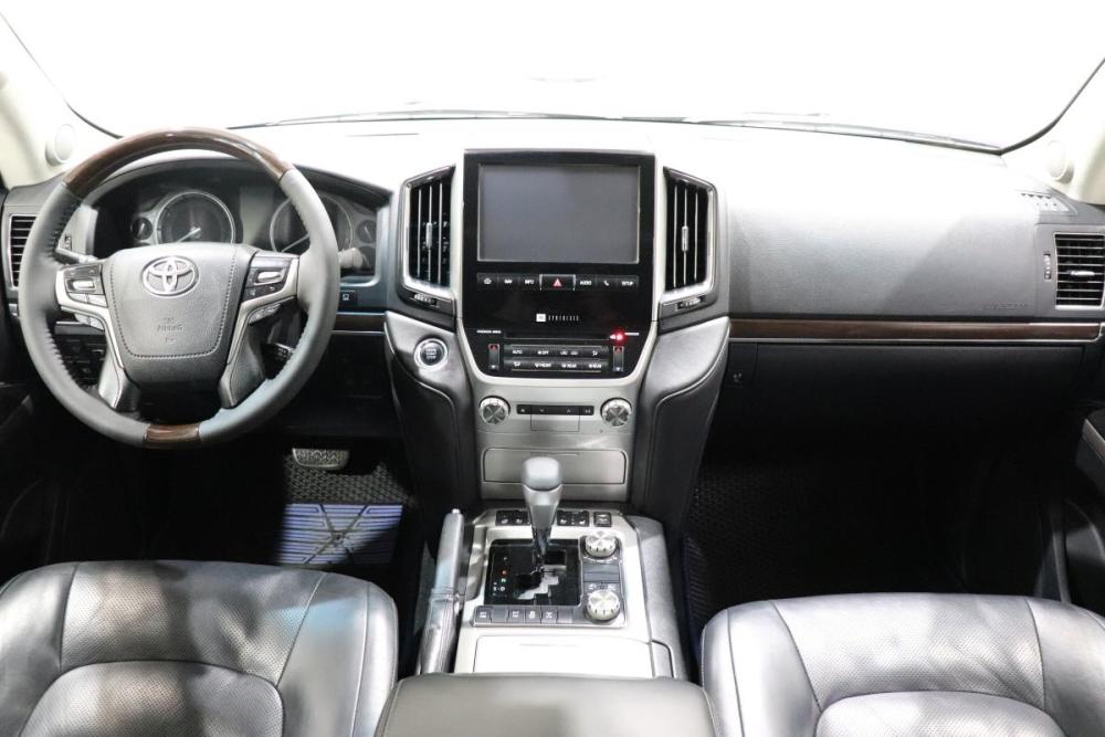 Toyota Land Cruiser 200 Series Рестайлинг 2 Иркутск  - изображение 14