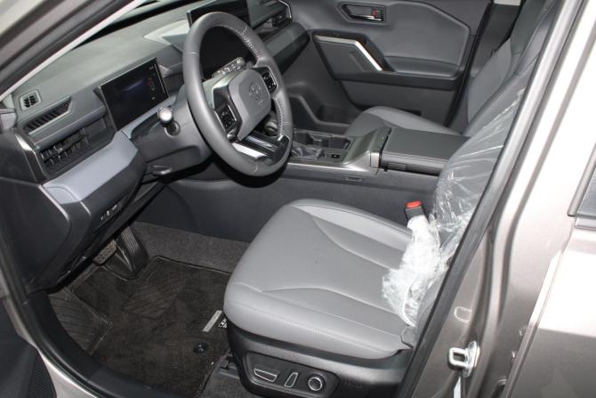 Toyota RAV4 VI (XA60) с пробегом 2026 года, цена 4 950 000 рублей, 25 км, внедорожник, Автокод Объявления