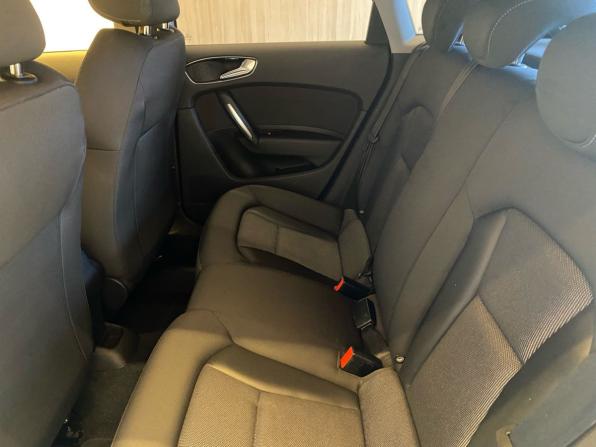 Audi A1 I (8X) с пробегом 2013 года, цена 858 000 рублей, 166000 км, хэтчбек, Автокод Объявления