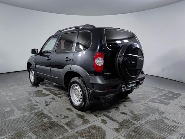 Chevrolet Niva I Рестайлинг с пробегом 2016 года, цена 670 000 рублей, 72684 км, внедорожник, Автокод Объявления