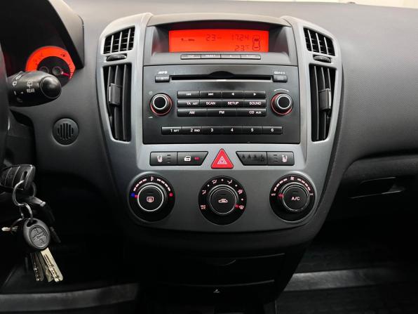 Kia Ceed I с пробегом 2007 года, цена 699 000 рублей, 224495 км, универсал, Автокод Объявления