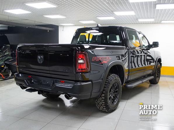 Ram 1500 V Рестайлинг с пробегом 2025 года, цена 9 299 000 рублей, 48 км, offers.body_type.unknown, Автокод Объявления
