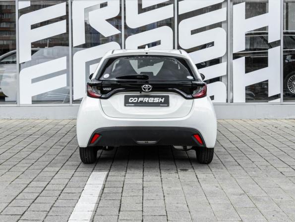 Toyota Yaris IV с пробегом 2020 года, цена 1 165 000 рублей, 139394 км, хэтчбек, Автокод Объявления