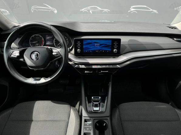 Skoda Octavia IV (A8) с пробегом 2021 года, цена 2 010 200 рублей, 105763 км, лифтбек, Автокод Объявления