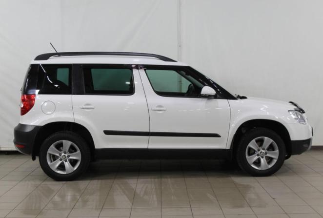 Skoda Yeti I Рестайлинг с пробегом 2013 года, цена 940 000 рублей, 112769 км, внедорожник, Автокод Объявления