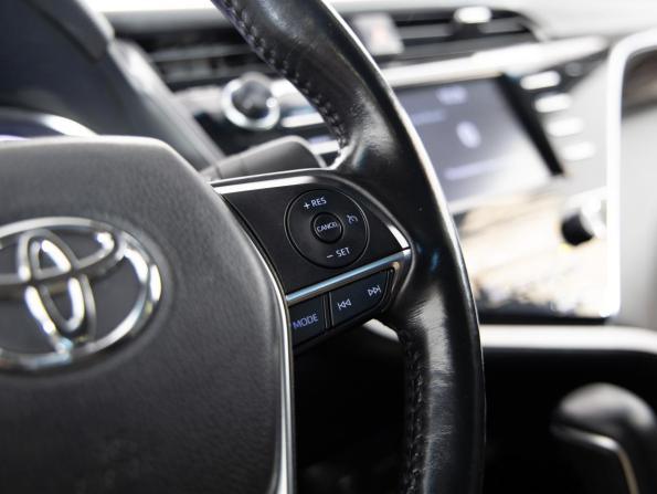 Toyota Camry VIII (XV70) с пробегом 2019 года, цена 2 499 000 рублей, 163119 км, седан, Автокод Объявления