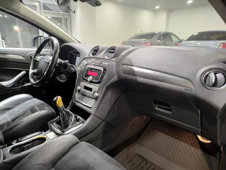 Ford Mondeo IV Казань  - изображение 13