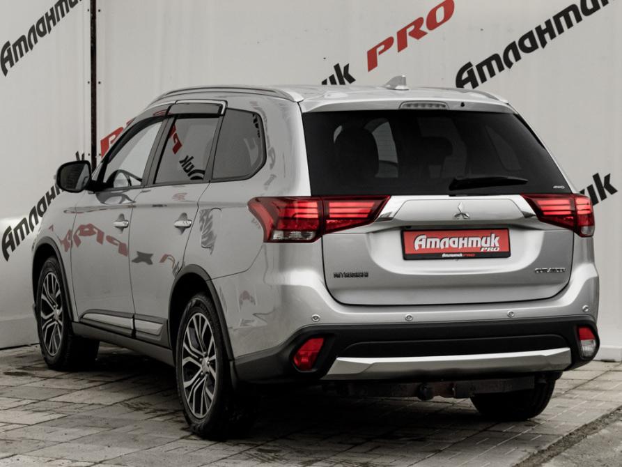 Mitsubishi Outlander III Рестайлинг 2 Екатеринбург  - изображение 5