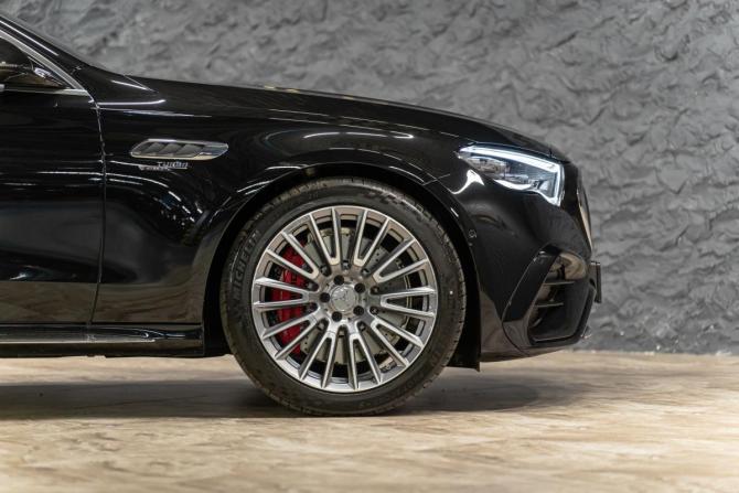 Новый Mercedes-Benz E-Класс AMG VI (W214) 2025 года, цена 15 290 000 рублей, седан, Автокод Объявления