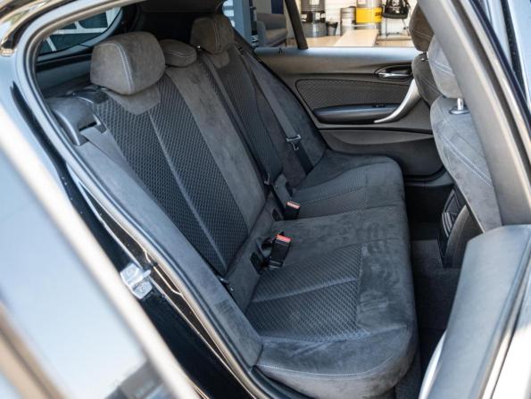 BMW 1 серии II (F20/F21) Рестайлинг с пробегом 2015 года, цена 1 455 000 рублей, 113596 км, хэтчбек, Автокод Объявления