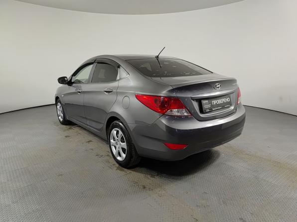 Hyundai Solaris I Рестайлинг с пробегом 2014 года, цена 650 000 рублей, 187330 км, седан, Автокод Объявления