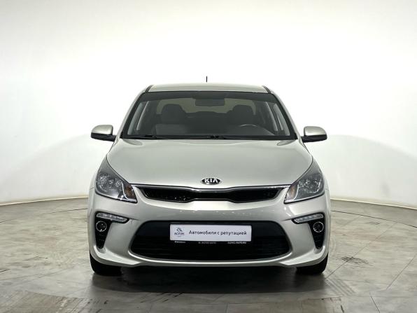 Kia Rio IV с пробегом 2018 года, цена 1 350 000 рублей, 120317 км, седан, Автокод Объявления