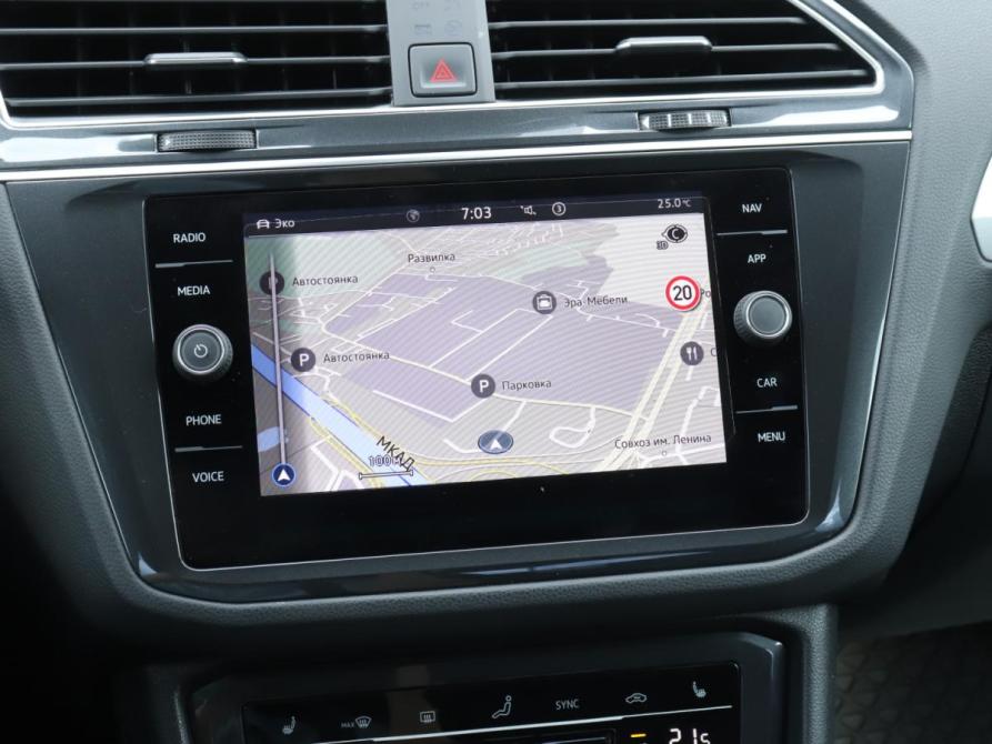 Volkswagen Tiguan II Рестайлинг Москва  - изображение 17