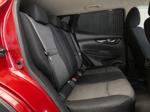Nissan Qashqai II с пробегом 2017 года, цена 1 877 000 рублей, 100509 км, внедорожник, Автокод Объявления