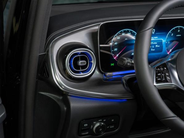 Mercedes-Benz V-Класс III (W447) Рестайлинг 2 с пробегом 2026 года, цена 14 890 000 рублей, 10 км, минивэн, Автокод Объявления