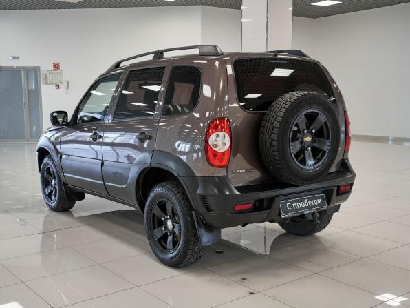 Chevrolet Niva I Рестайлинг с пробегом 2016 года, цена 647 000 рублей, 76431 км, внедорожник, Автокод Объявления