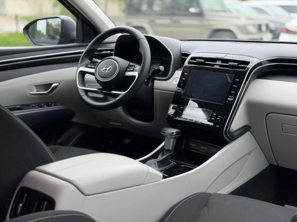 Hyundai Tucson IV с пробегом 2022 года, цена 3 290 000 рублей, 59338 км, внедорожник, Автокод Объявления