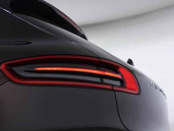 Porsche Macan I с пробегом 2014 года, цена 2 690 000 рублей, 122788 км, внедорожник, Автокод Объявления