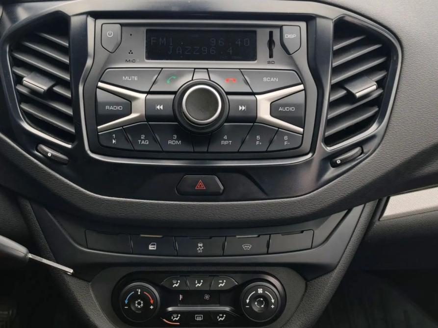 Lada (ВАЗ) Vesta I Санкт-Петербург  - изображение 18
