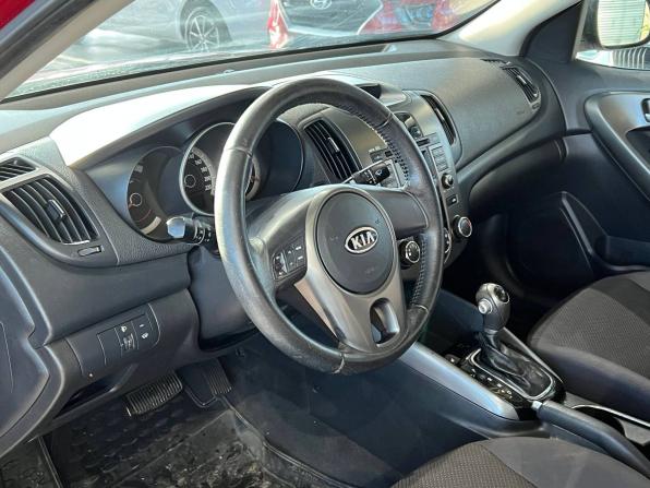 Kia Cerato II с пробегом 2011 года, цена 660 000 рублей, 190000 км, седан, Автокод Объявления