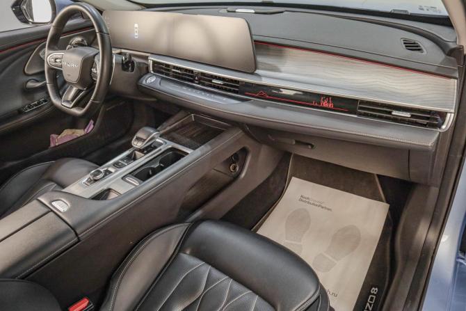 Chery Arrizo 8 с пробегом 2023 года, цена 2 369 000 рублей, 22000 км, седан, Автокод Объявления