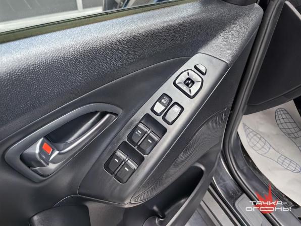 Hyundai ix35 I Рестайлинг с пробегом 2013 года, цена 1 518 000 рублей, 128000 км, внедорожник, Автокод Объявления