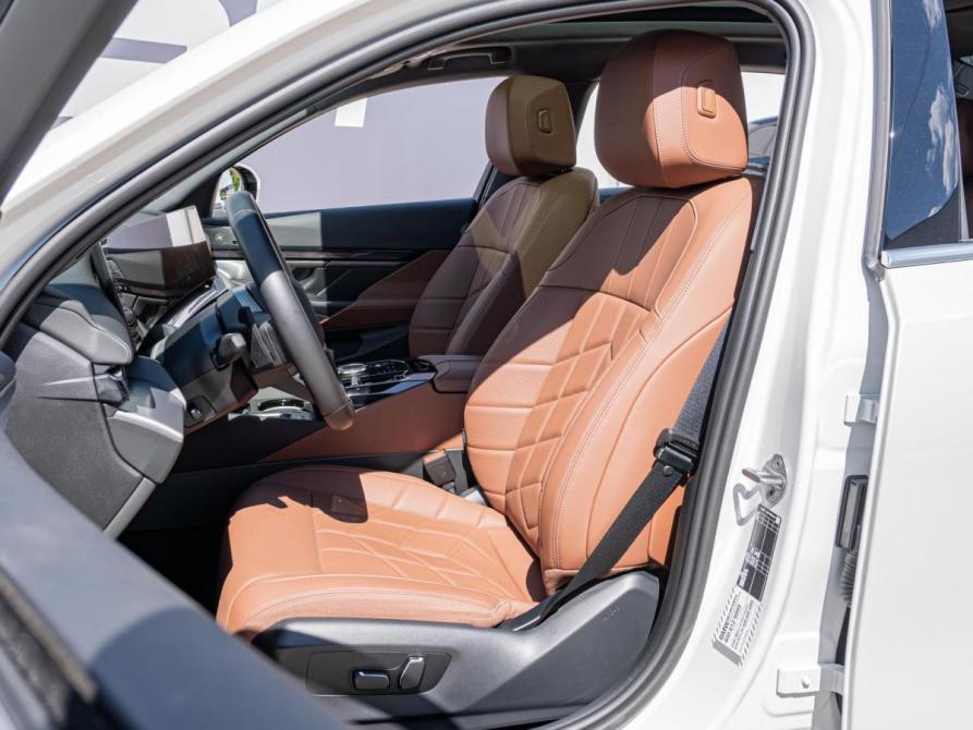 BMW 5 серии VIII (G60/G61/G68) Краснодар  - изображение 12