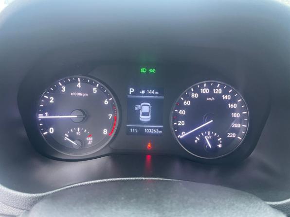 Hyundai Solaris II с пробегом 2019 года, цена 1 335 000 рублей, 103263 км, седан, Автокод Объявления