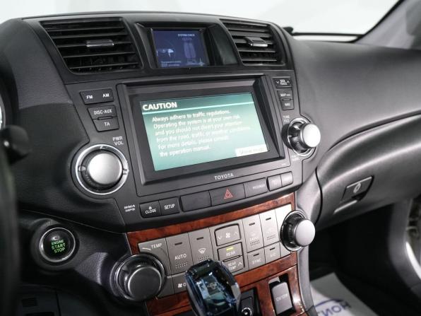 Toyota Highlander II (XU40) Рестайлинг с пробегом 2011 года, цена 1 820 000 рублей, 283424 км, внедорожник, Автокод Объявления