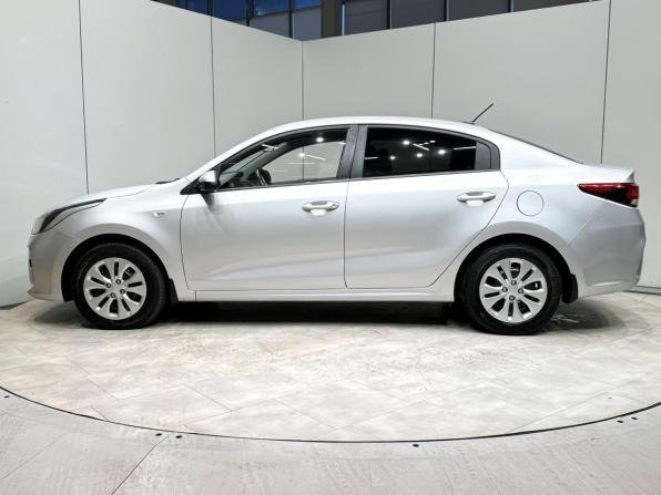 Kia Rio IV с пробегом 2017 года, цена 1 380 000 рублей, 161694 км, седан, Автокод Объявления