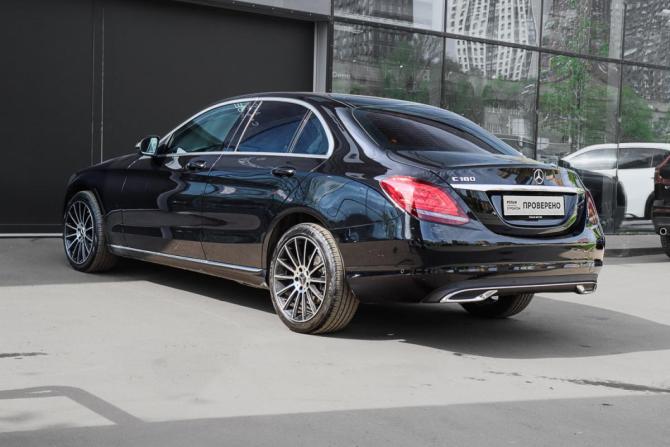 Mercedes-Benz C-Класс IV (W205) Рестайлинг с пробегом 2019 года, цена 2 210 000 рублей, 114065 км, седан, Автокод Объявления