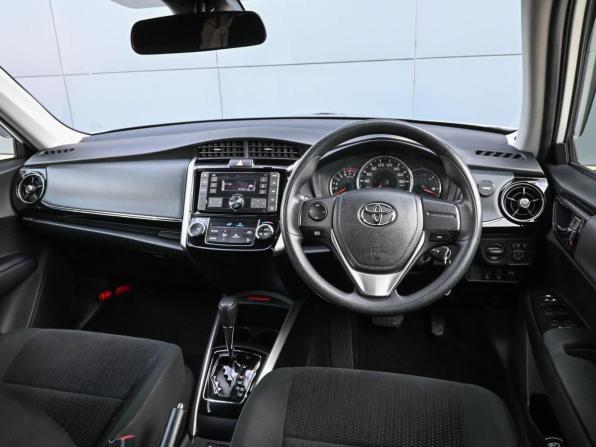 Toyota Corolla XI (E160 E170) Рестайлинг 2 с пробегом 2019 года, цена 1 949 000 рублей, 41340 км, универсал, Автокод Объявления