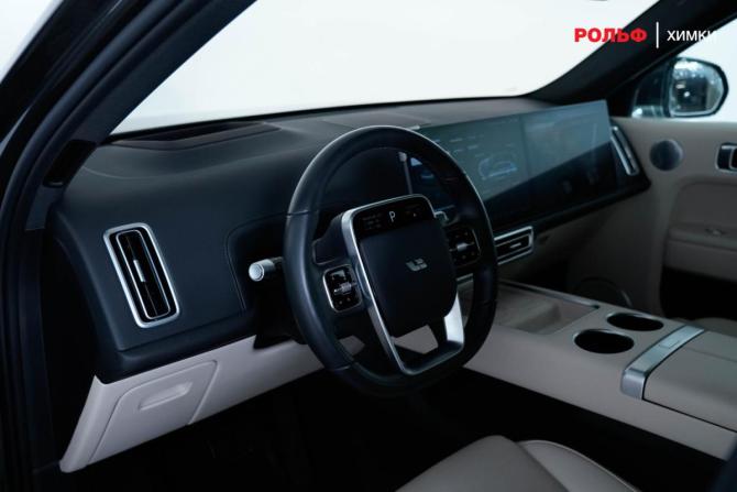 Li Auto (Lixiang) L7 I Рестайлинг с пробегом 2024 года, цена 6 990 000 рублей, 27500 км, внедорожник, Автокод Объявления