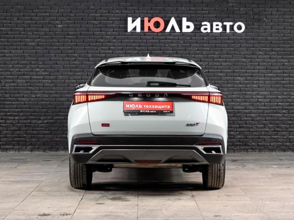 Omoda C5 I с пробегом 2023 года, цена 1 780 000 рублей, 25902 км, внедорожник, Автокод Объявления