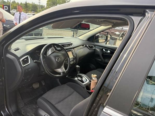 Nissan Qashqai II с пробегом 2018 года, цена 1 349 000 рублей, 167000 км, внедорожник, Автокод Объявления