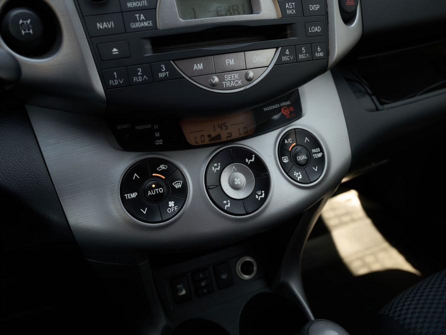 Toyota RAV4 III (XA30) Казань  - изображение 11