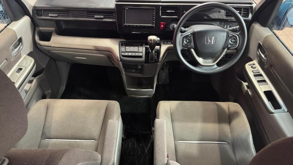 Honda Stepwgn V Рестайлинг Магнитогорск  - изображение 14