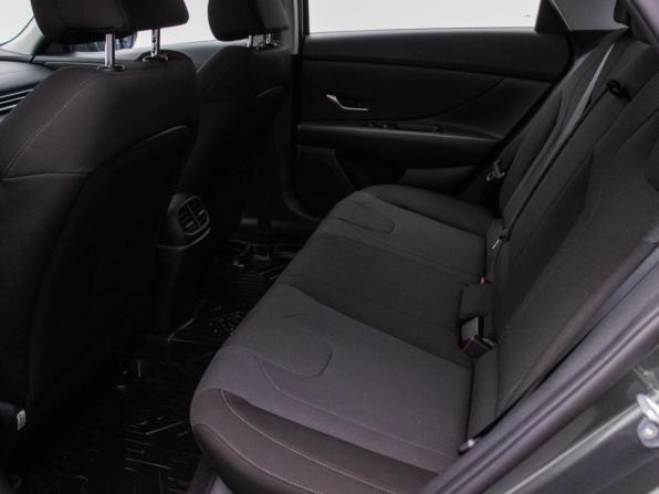 Hyundai Elantra VII (CN7) с пробегом 2021 года, цена 1 946 000 рублей, 59900 км, седан, Автокод Объявления