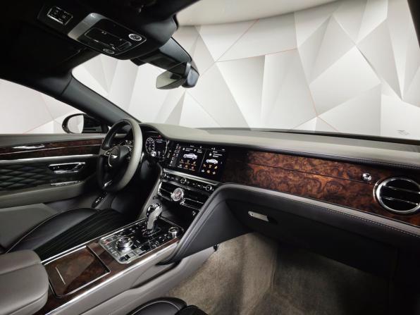 Bentley Flying Spur III с пробегом 2020 года, цена 16 900 000 рублей, 37033 км, седан, Автокод Объявления