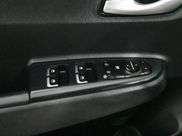 Kia Rio IV с пробегом 2018 года, цена 1 440 000 рублей, 90008 км, седан, Автокод Объявления