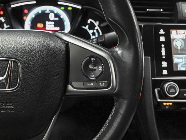 Honda Civic X с пробегом 2018 года, цена 1 879 000 рублей, 105483 км, седан, Автокод Объявления