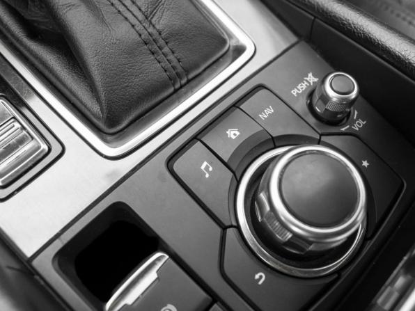 Mazda 6 III (GJ) Рестайлинг с пробегом 2016 года, цена 1 740 000 рублей, 149592 км, седан, Автокод Объявления