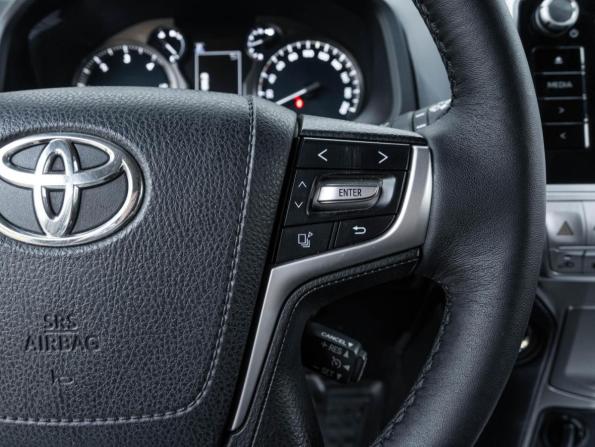 Toyota Land Cruiser Prado 150 Series Рестайлинг 2 с пробегом 2019 года, цена 4 920 000 рублей, 107773 км, внедорожник, Автокод Объявления